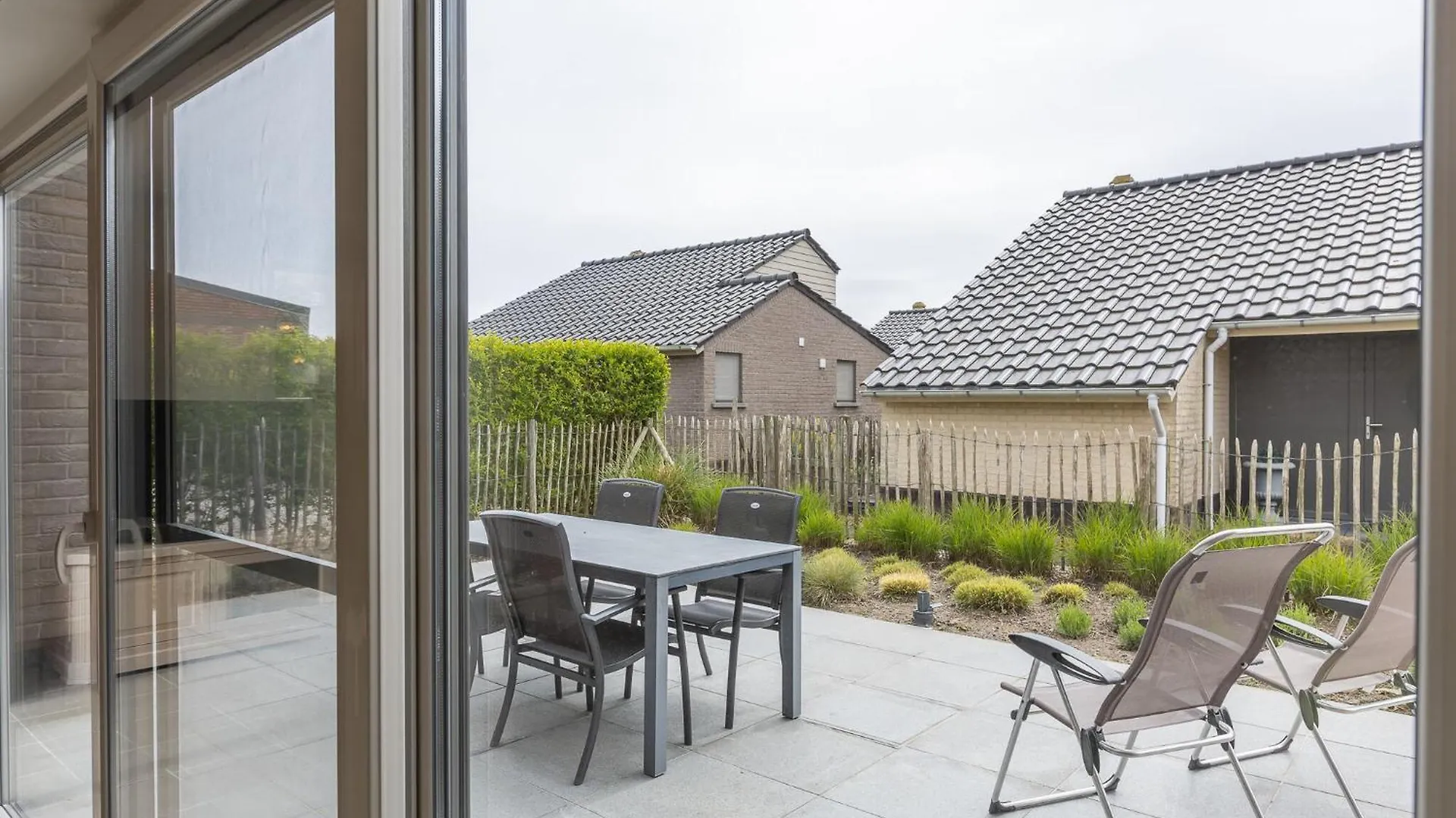 Ideal Holiday Home By The Sea Westende-Bad